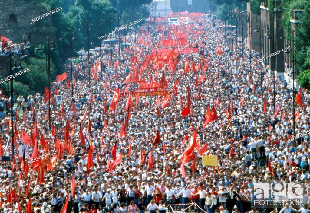 David Broder (@broderly) on Twitter photo This day forty years ago, over a million people attended Italian Communist leader Enrico Berlinguer's funeral This day forty years ago, over a million people attended Italian Communist leader Enrico Berlinguer's funeral