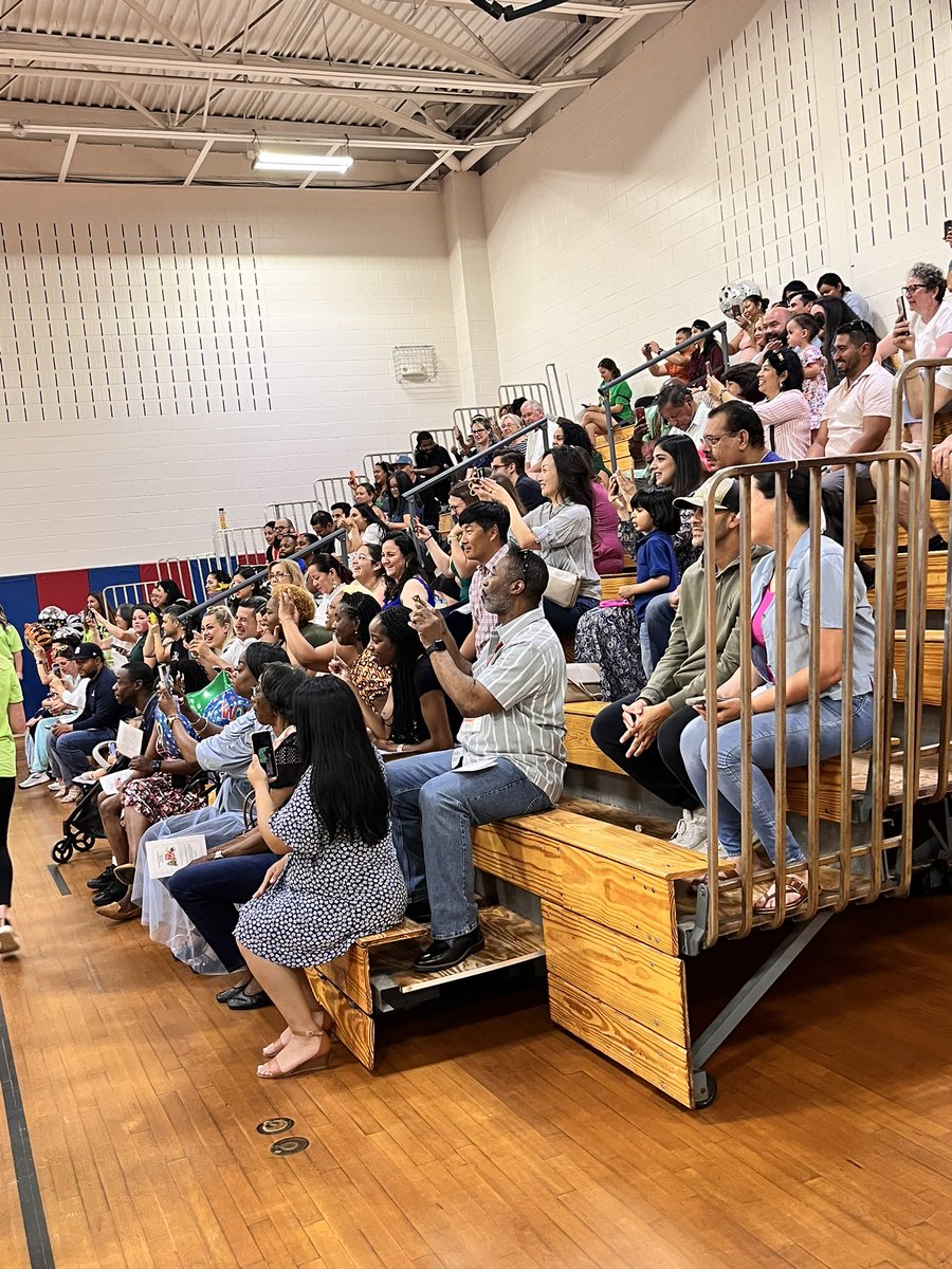 Meagan Drapkin tweet media