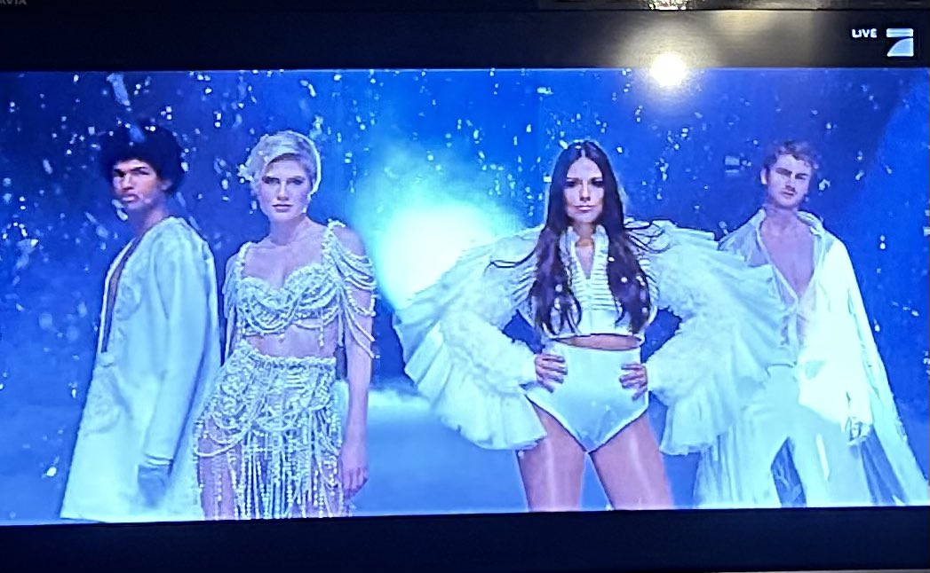 etwasmuede's tweet photo. gegessen😜 #gntm https://t.co/hByHN5e6g2