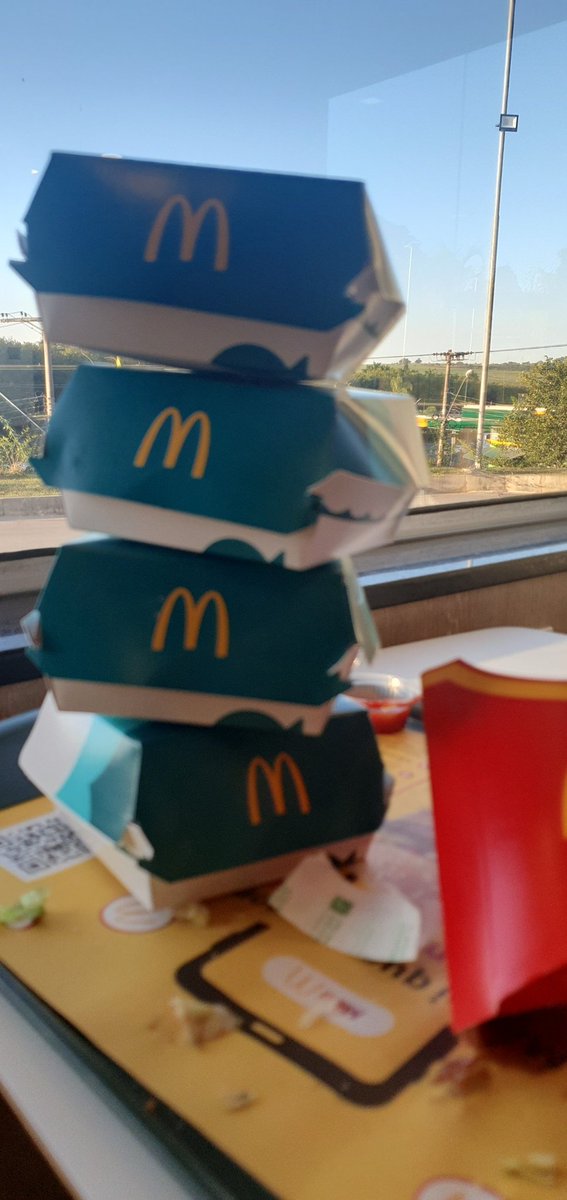 rbaltieri's tweet photo. Já que foi o #mcfish foi pescado no Alaska, vamos prestigiar.... continua bom @McDonalds mas para das antigas o Vaporizador era excepcional. #passeio #limeira #itapira #amparo #piracicaba #serranegra #aguasdelindoia https://t.co/vsO1ZEHnJQ