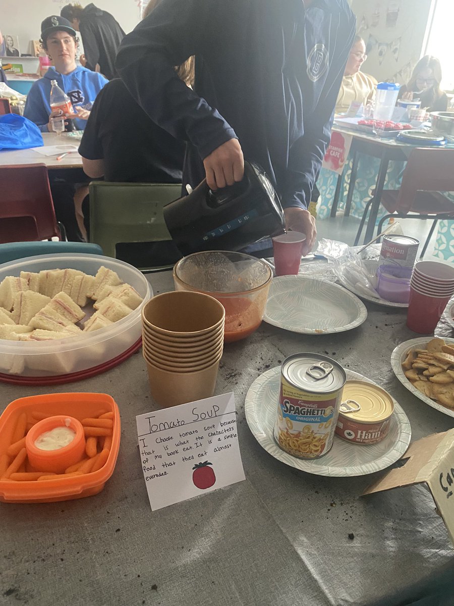 Ms. Heather Cull tweet media