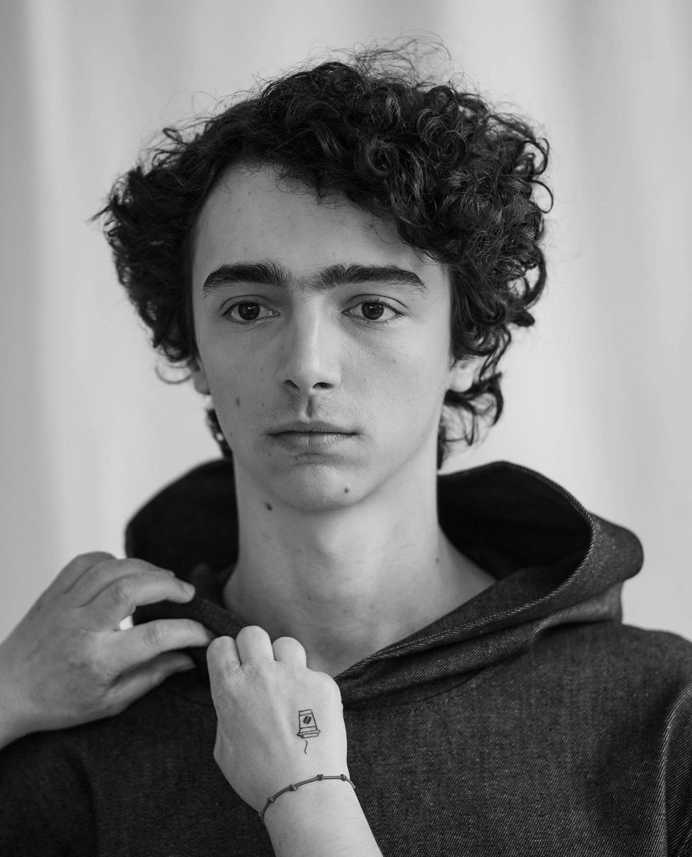 daily blas (@blasparchive) on Twitter photo 