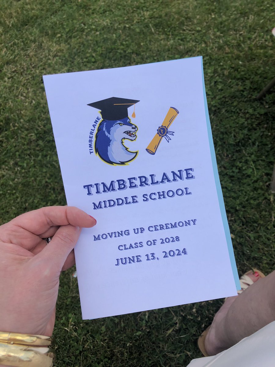 KymHarjes's tweet photo. Congratulations to the 2024 class of @Timberlane_HV Special congrats to our sweet son! #offtohighschool #thanksforthememories ππΊπ https://t.co/WSoVjcG2Kr
