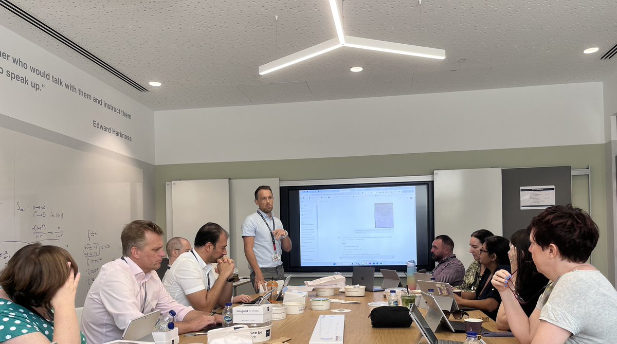 DColLearning's tweet image. A great meeting of minds at our third @DubaiCollege AI Working Party Meeting! So many fantastic and innovative ideas shared amongst colleagues about how AI can be used to reimagine the way students and staff can approach teaching and learning 🙌🏽@HamdanMohammed @KHDA