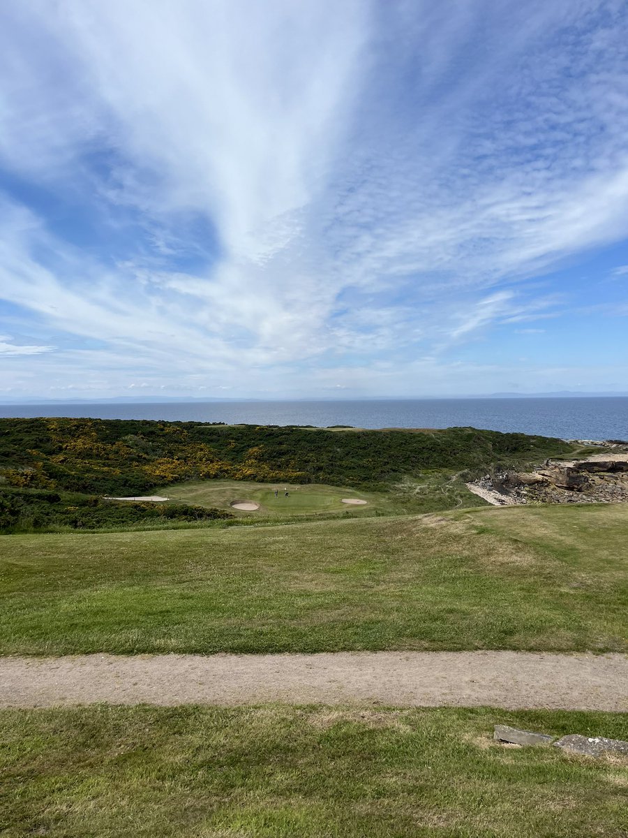 kardandbrown's tweet photo. Great day for some really enjoyable golf at a fantastic golf club @HopemanGolfClub 
Clubhouse team excellent; as was the Cullen Skink !!! https://t.co/JkniVi4f5m