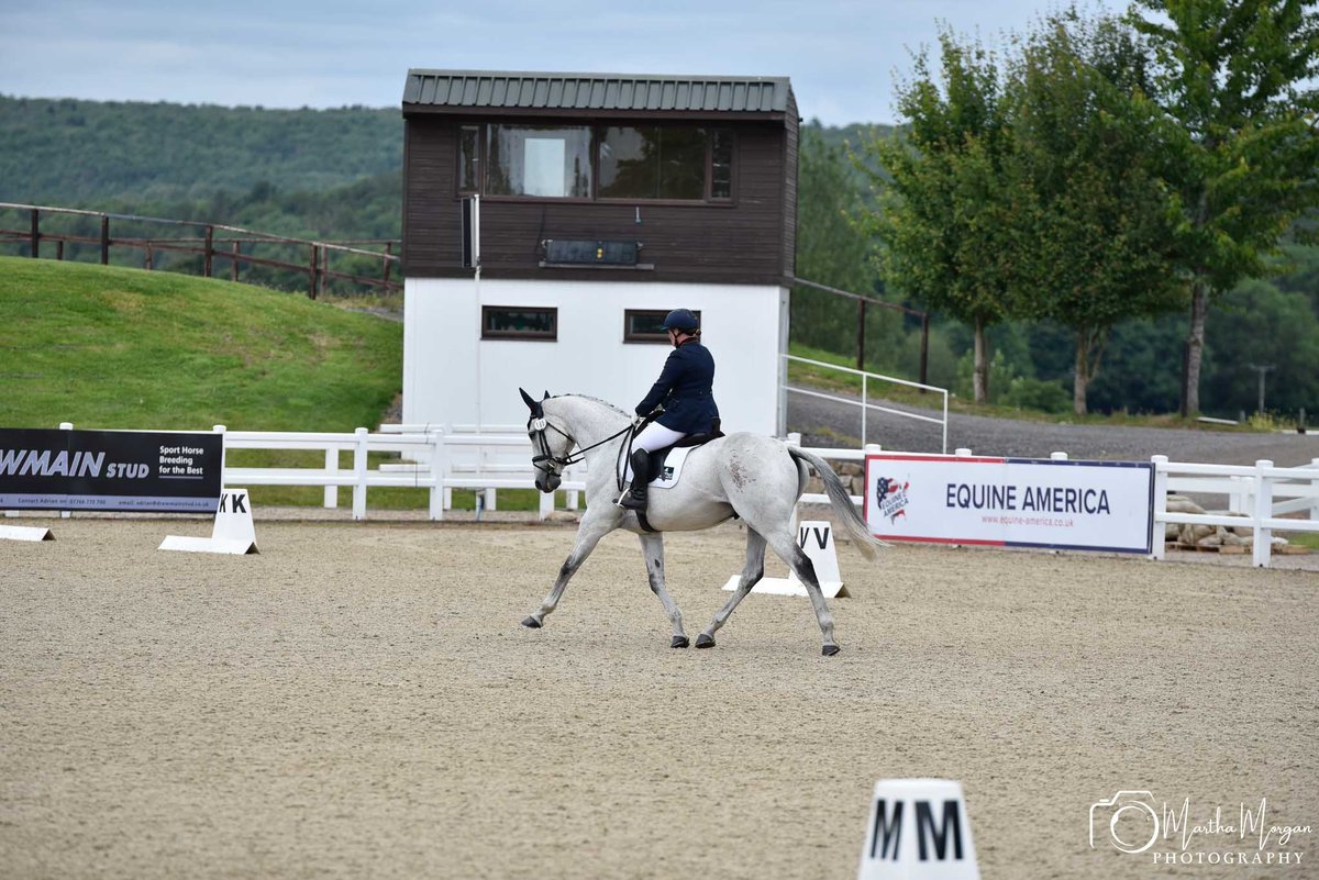 JessWestwood's tweet photo. Duc Des Genievres went so well at the @RoRlatest Regional Championships yesterday coming 2nd & 5th qualifying for the National Championships in August. #RoRAreTheBest #ArkleWinner #DressageDiva #MyBitOfFun https://t.co/EggFwocXcP