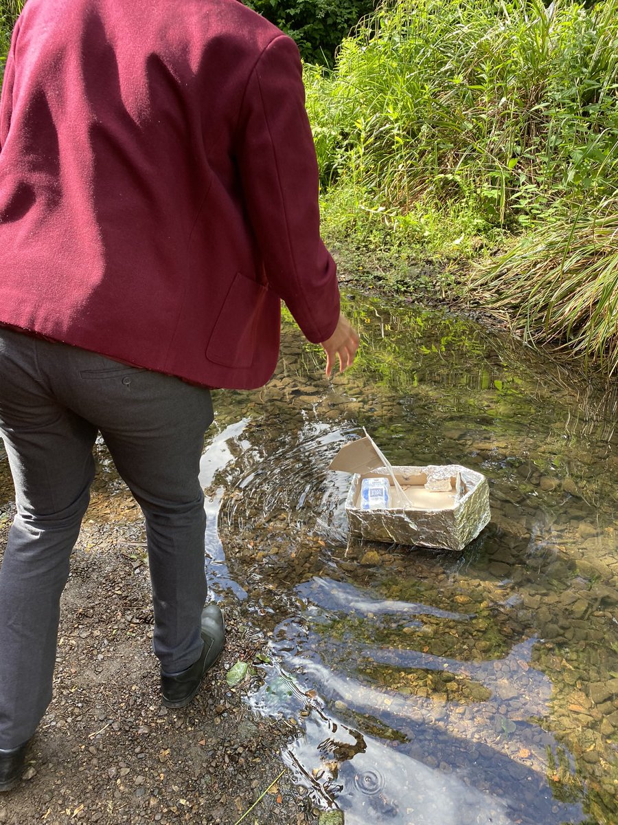 Our Scientific Technologies pupils putting their boats to the test ⛴️ Engineering skills were extremely impressive on this task. All boats managed to float whilst holding a bag of sugar 👏 <a href="/stninianshigh/">Saint Ninian's</a> <a href="/foundationdyson/">The James Dyson Foundation</a>
