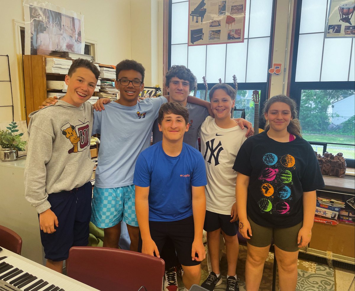 These 8th Grade Media Crew Members will be graduating this evening, and I couldn’t be more proud! I’m so thankful for these Crew Members’ years of hard work and dedication in making so many concerts, plays, &amp; assemblies run so smoothly. Congrats!!
#MPSDK8 #MediaCrew #TechCrew