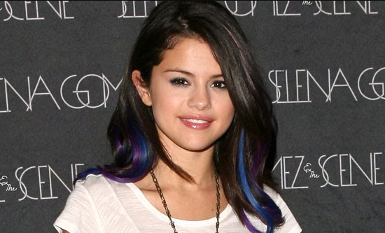 DeVoltaos15's tweet photo. crazy hair blue https://t.co/98GznA8QgA