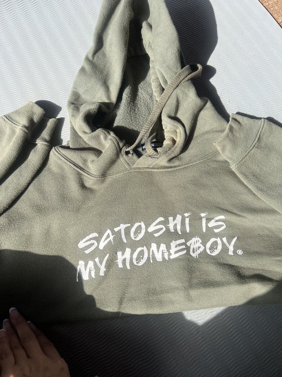 MBarrantesbtc's tweet photo. #satoshi 
#btc 
#proofofstyle https://t.co/kwp4SJlOzi