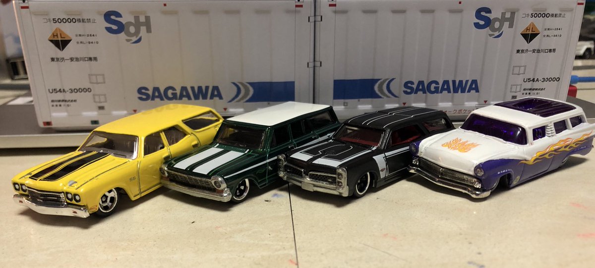 porschegmbh's tweet photo. #ホットウィール #HotWheels  #wagons 
 #CHEVELLE  #gto  #nova  #8Crate @stickyfrog_ @MOONEYESJP 
おはようございます🔆
モーニングワゴンズで朝からクルーズ😎✨ https://t.co/bjvut8LmUp