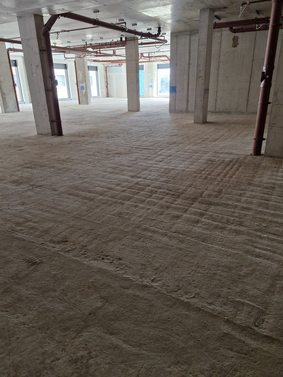 LtdNrn's tweet photo. We were asked if we could sort out this awful sub floor.
One of the worst I've seen.
Some aggressive grinding and using @Ultra_Floor products solved the problem. https://t.co/78CPJ56I1u