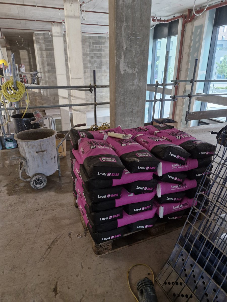 LtdNrn's tweet photo. We were asked if we could sort out this awful sub floor.
One of the worst I've seen.
Some aggressive grinding and using @Ultra_Floor products solved the problem. https://t.co/78CPJ56I1u