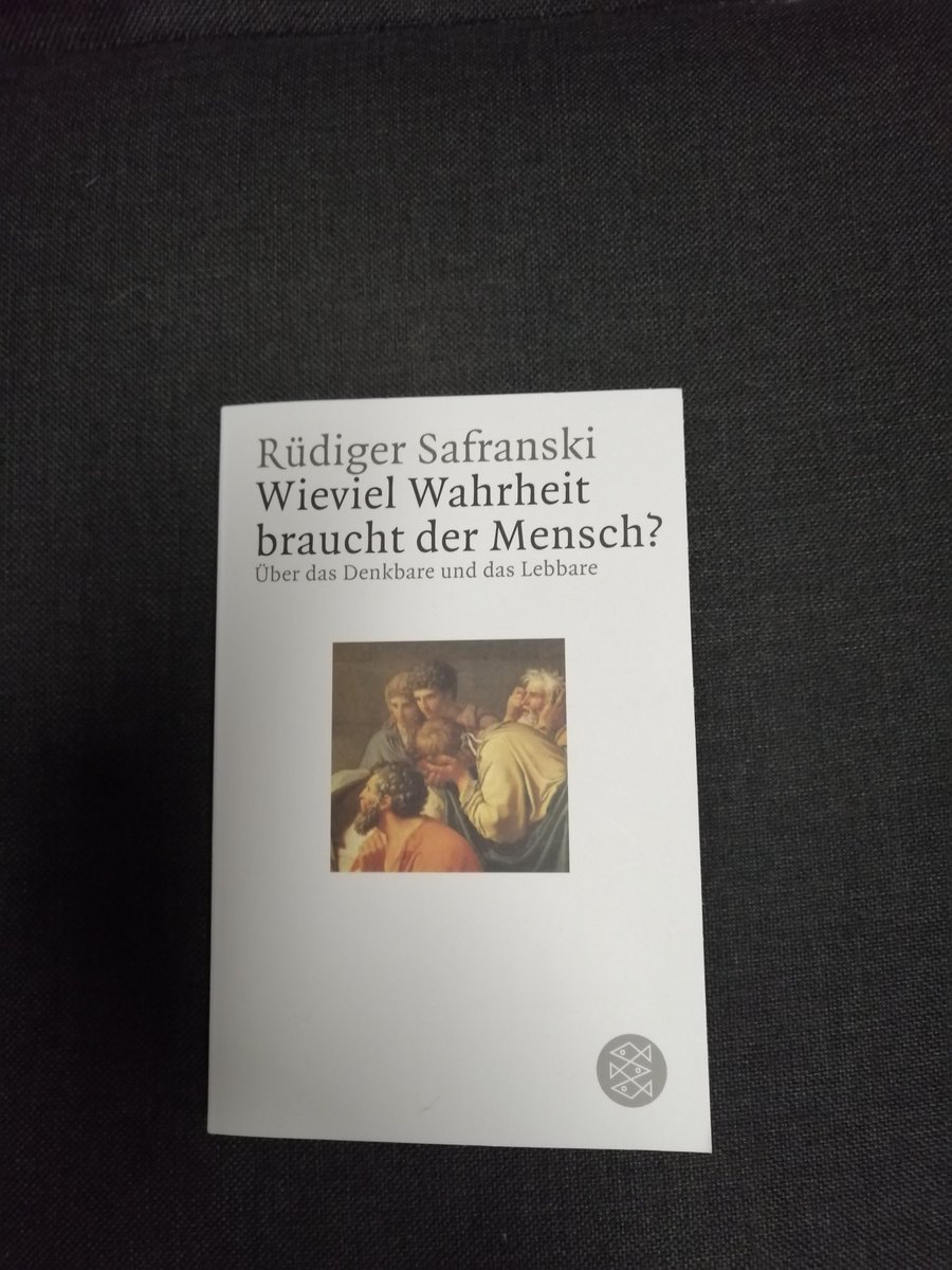 Buch #14 in 2024. Die Gedanken von Rüdiger Safranski sind immer eine Lektüre wert. Was ist Wahrheit? Wie gehen wir mit Wahrheit um? Safranski fasst die Perspektiven verschiedener Philosophen zusammen. Wer also die Wahrheit nicht scheut, findet hier einige Inspiration.