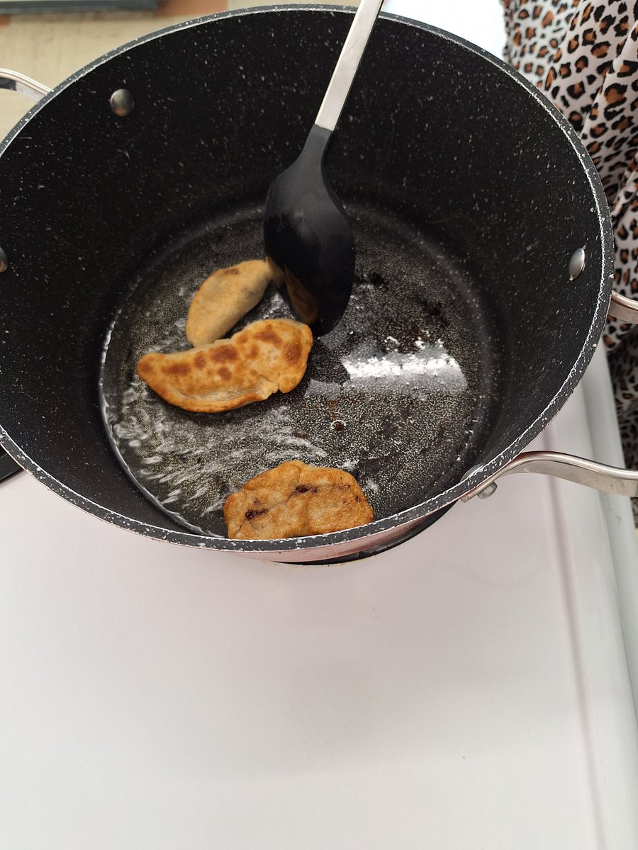 Student led dumplings and fried rice meal. @john_high <a href="/HRCE_NS/">Halifax Regional Centre for Education</a> @HRCEHealthPromo @HRCESchoolsPlus <a href="/MsMichelleG1/">Ms.Michelle-Dartmouth NS</a> <a href="/MsMC_Kenna/">Christine McKenna</a> <a href="/mkavogirl/">Ms. Kavanaugh</a> <a href="/madame_sheppard/">JShepps</a> @Lacey_Cyr <a href="/MsWithingtonn/">Amy Withington</a>