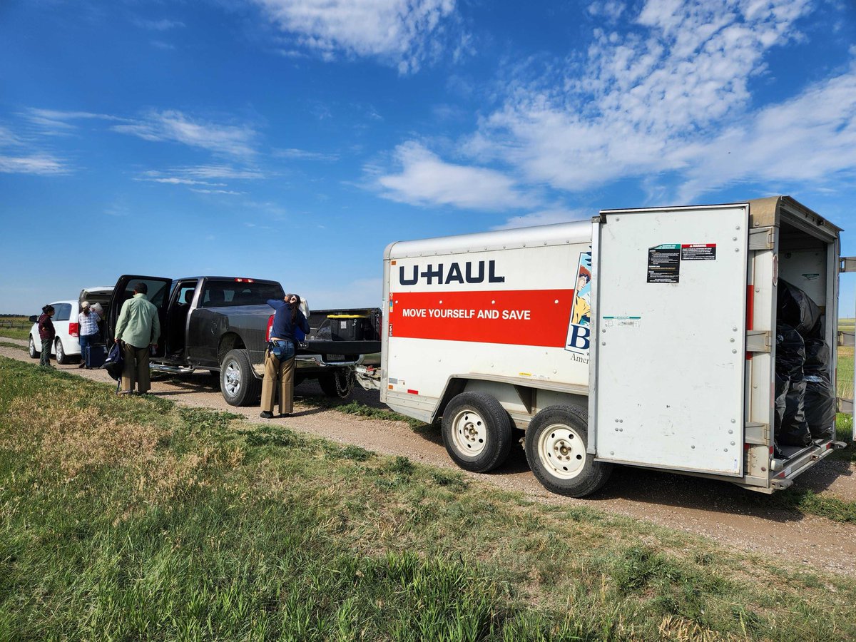 KSUWheat's tweet photo. Our exceptionally hard-working crew collecting pre-harvest samples of #wheat for yield component measures (biomass, HI, heads/m2, kernels/m2, kernels/head, and 1000 kernel weight) from about 6,000 plots! @KansasWheat @KStateAgron @KStateRE https://t.co/KtYupJexZs