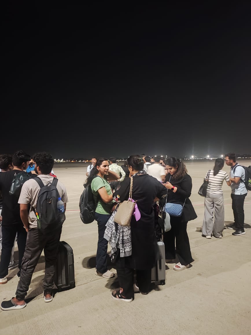 SamirNyk's tweet photo. Heartbreaking scene on IX-559: delayed, rerouted &amp; abandoned. Passengers, including differently-abled, seniors &amp; infants, left to fend for themselves after the pilot &amp; crew walked off in Kolkata at midnight. This is unacceptable! @AirIndiaX @DGCAIndia @Ministry_CA @AAI_Official https://t.co/UlcxPjSGKE