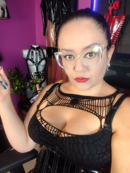Let's get kinky, sweethearts 👉 https://t.co/p6zoXXOQRa #stripchat #stripchatlive https://t.co/7JbMRy<a href="/tag/stripchat"class="tags"><span>#stripchat</span></a><a href="/tag/stripchatlive"class="tags"><span>#stripchatlive</span></a>