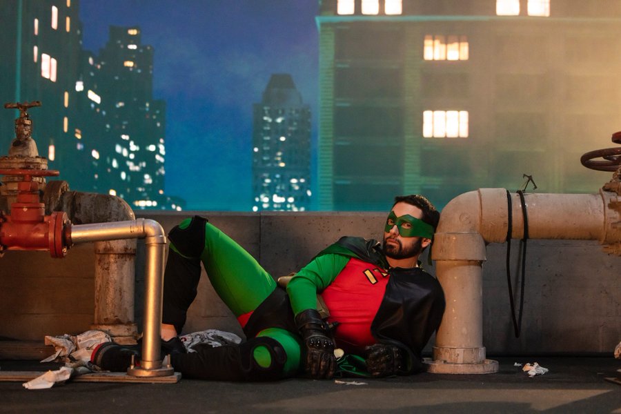 .<a href="/Eminem/">Marshall Mathers</a>'s "Houdini" has now surpassed 100 million streams on Spotify.

It's his fastest song to reach this milestone.