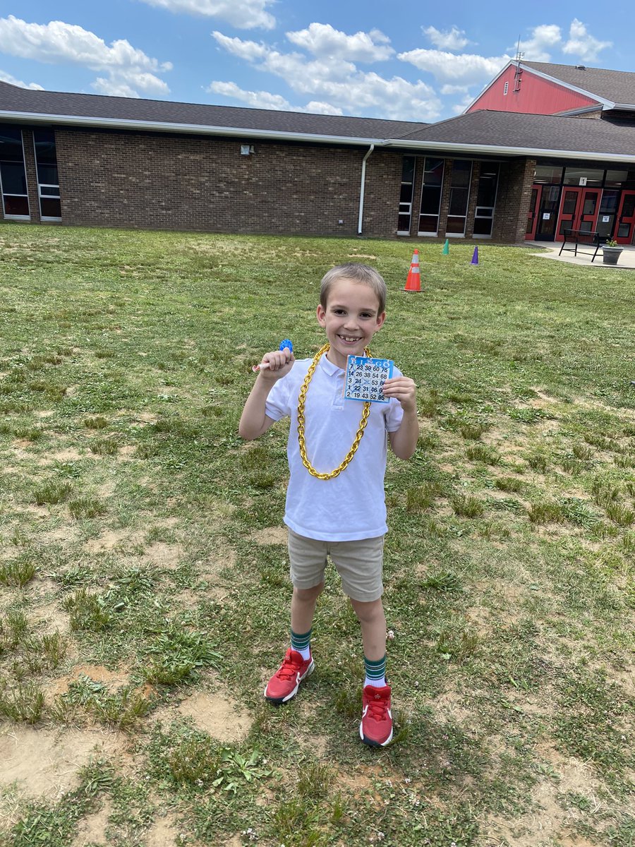 Laura Butler tweet media