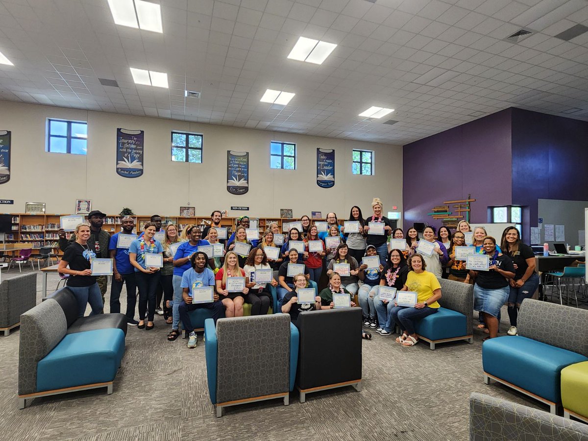 MeganMartensVCS's tweet image. What a great way to end the week! Teacher leadership at work! #PlanPrioritizePractice @VolusiaLEADS @VolusiaRecruits @volusiaschools