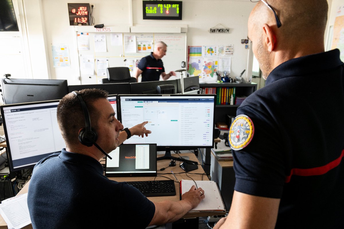 sdis37's tweet photo. Nouvelle Mise à l'epreuve du réel de 24h depuis ce matin au #CETRA afin de tester @NexSIS18_112 avec l'ensemble des acteurs du SDIS présents.
#NEXSIS 🚒📞 https://t.co/AJ2fuZywOR