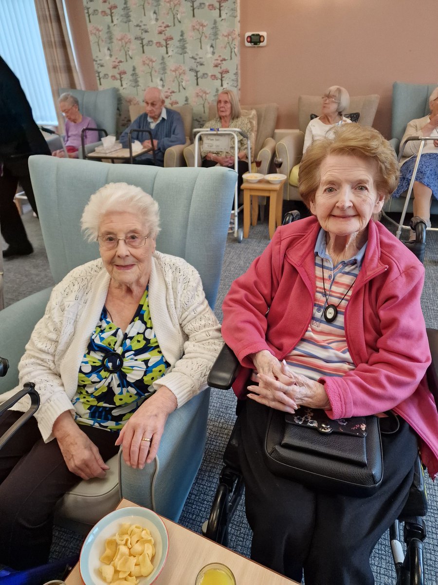 Jolly old-time entertainment, performance by Jess. #ABBA #songs #anchorliving