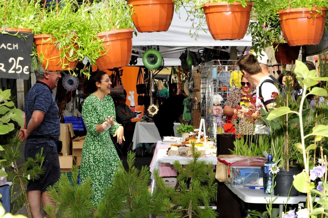 Mark your calendars! 🗓️ Join us this Sunday, June 16th, from 11am to 5pm for the Limerick Garden Festival at Limerick Milk Market. 🌸 Bring the whole family for a day filled with flowers, fun, and expert tips! Entry is just €6 (kids enter free). 🌿 #LimerickGardenFest #FamilyFun