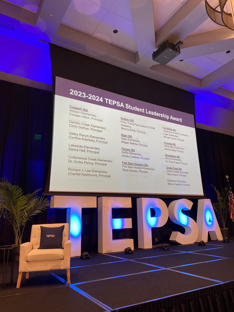 𝙲𝚘𝚘𝚙𝚎𝚛 𝙷𝚒𝚕𝚝𝚘𝚗 tweet media