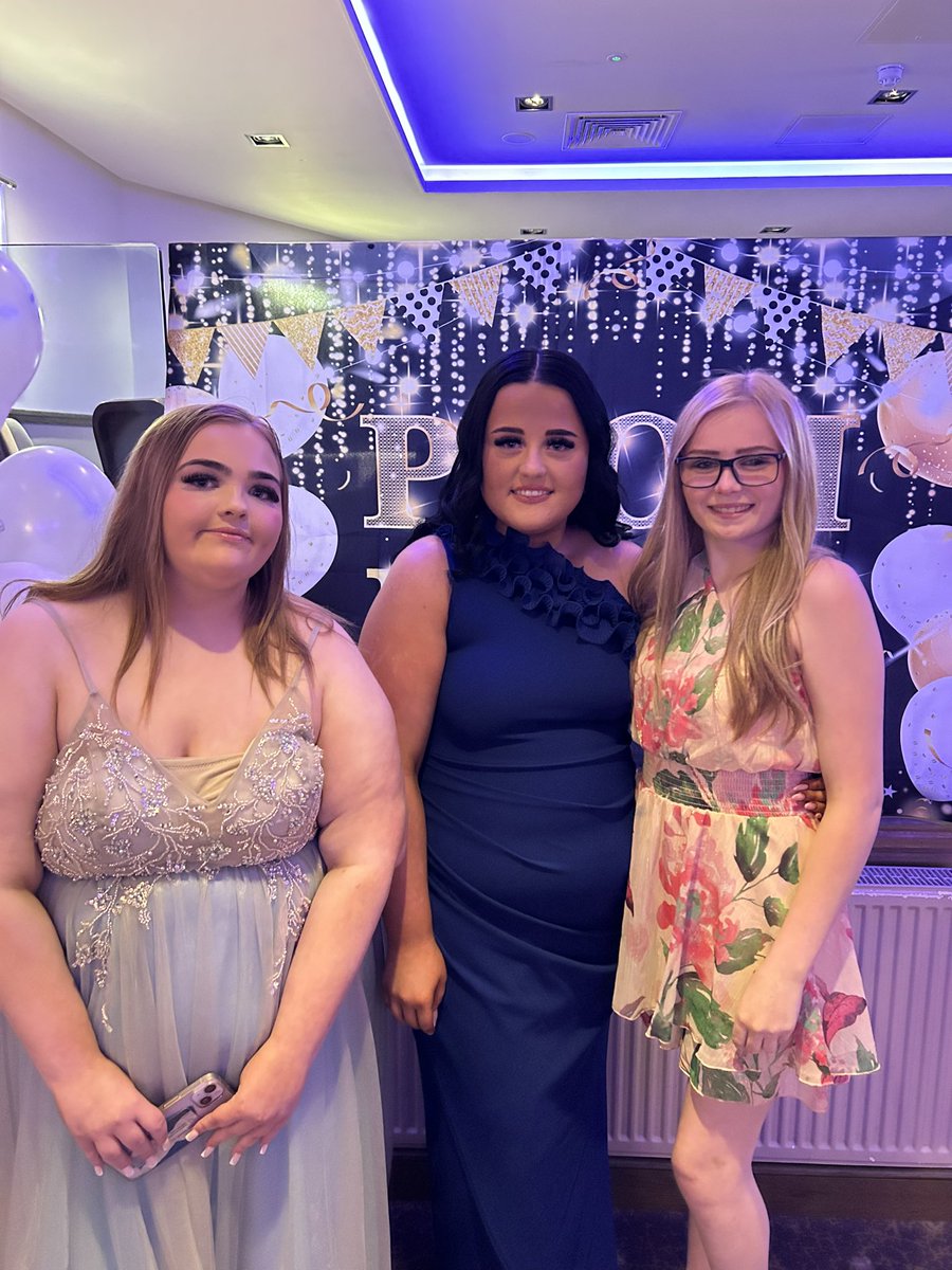 HBAcademyGlas's tweet photo. Our 2024 School prom is in full swing @Loks_Kitchen . Our young people are looking fabulous, dancing their hearts out and having a night to remember 💃🕺#learningtogrowtogether https://t.co/TrLno7Qwq1