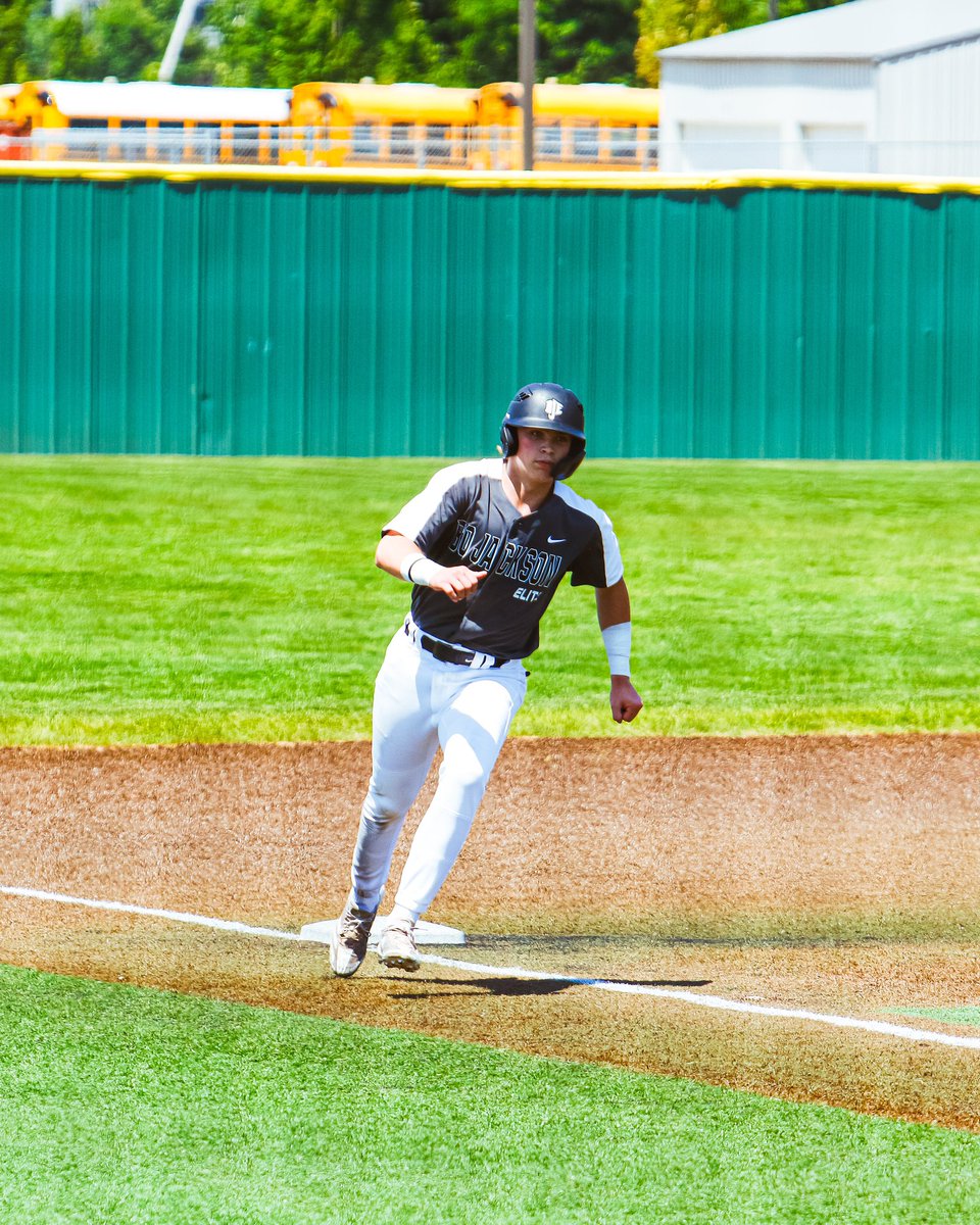 Bo Jackson Elite Baseball tweet media