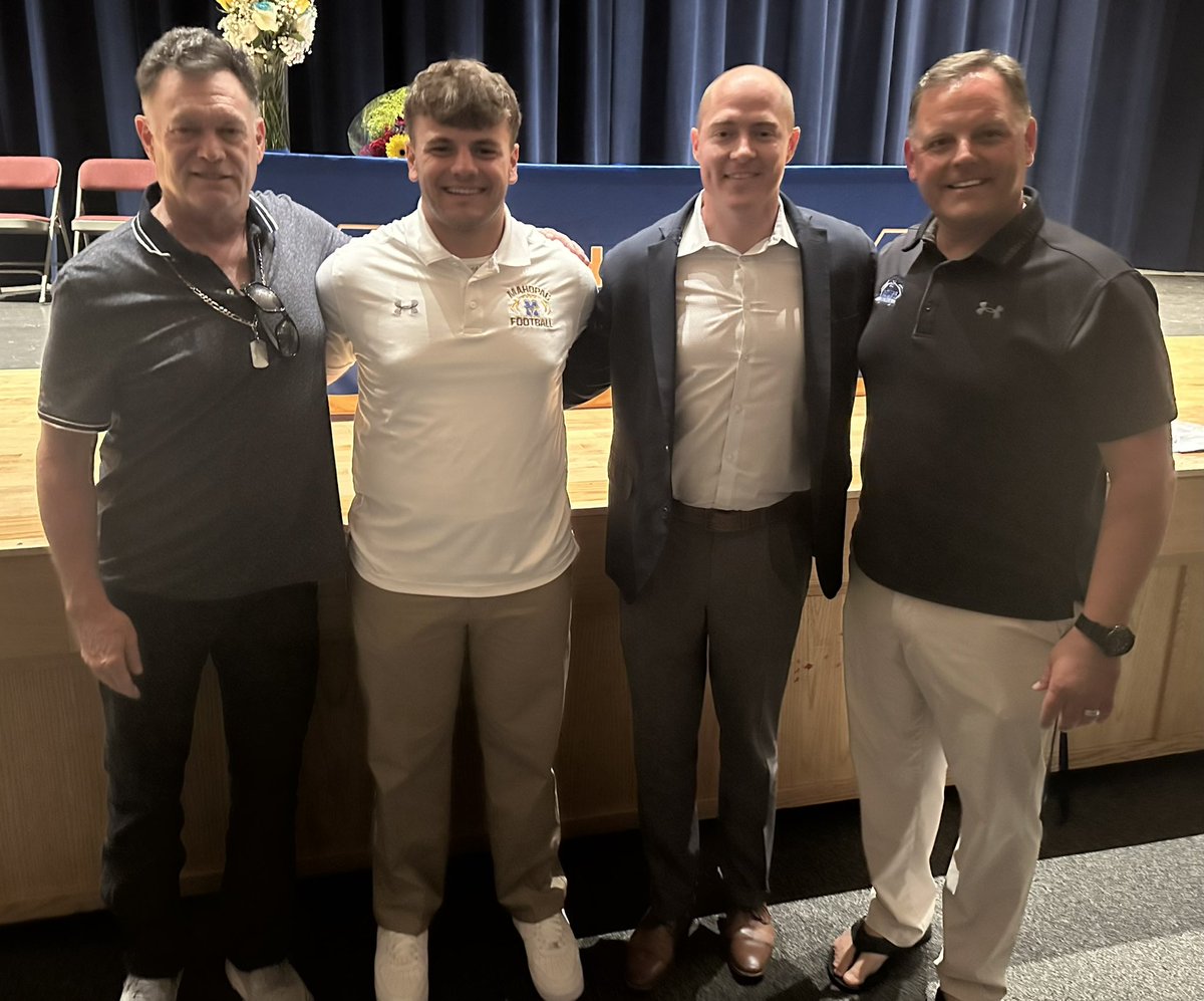 Extremely honored to receive the Justin Wagner Memorial Scholarship. Very humbling to be a recipient of one of the most prestigious scholarships at the Senior Athletic Awards Ceremony. Thank you Mr. Wagner for selecting me in memory of your son.
<a href="/MahopacFB/">Coach DeMatteo</a> <a href="/Mahopac_AD/">Mahopac Athletics</a>