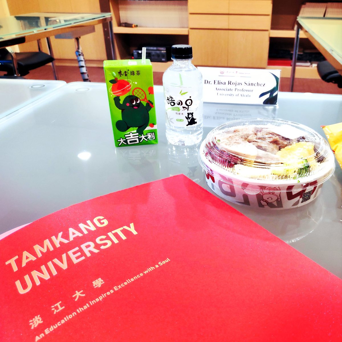cuasingeniera's tweet photo. Grateful for such a great international experience in Tamkang University thanks to @UAHes and @EUErasmusPlus 🤗✈️ https://t.co/jRdiFBAczL