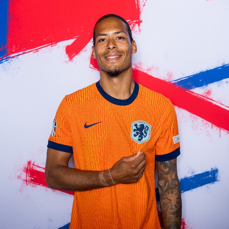 オランダ代表のキャプテンとして #EURO2024 に臨むヴァージ 🇳🇱