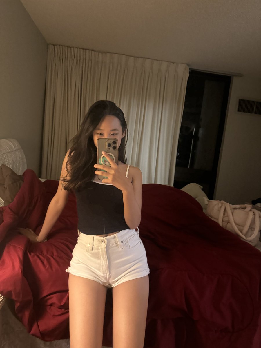 Barbie🩰 (@fuckkkbae) on Twitter photo 