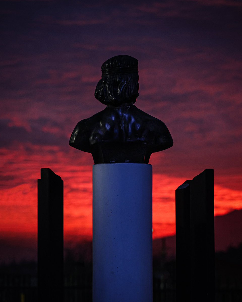 ColoColo's tweet image. Nada más lindo que un atardecer en la Ruca 😍

¡Vamos Colo-Colo! 🤟🏼⚪️⚫️