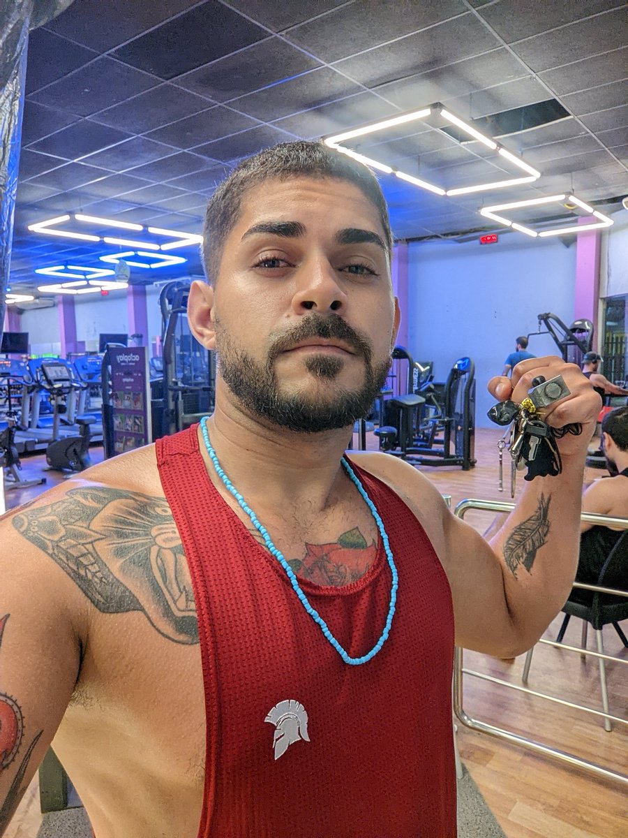 Pokerola tweet media