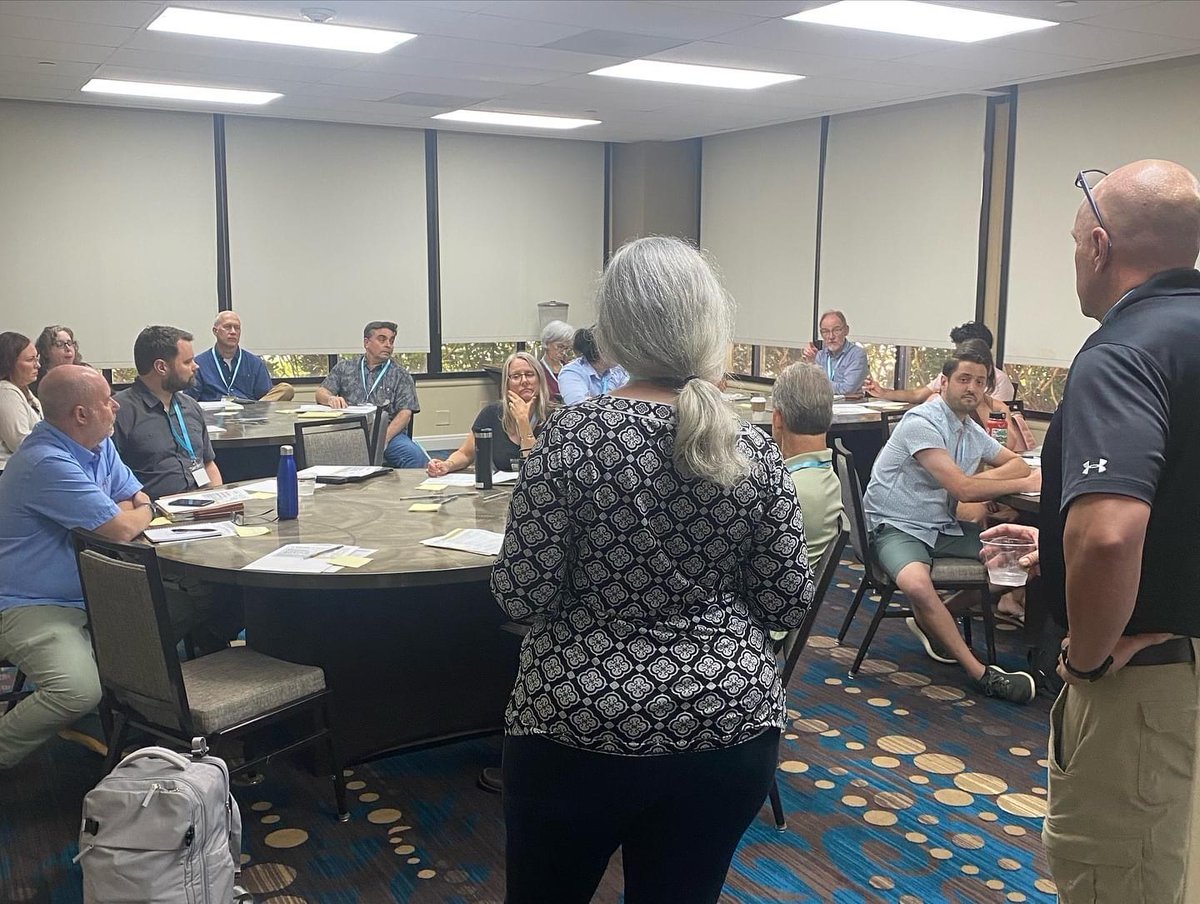 USCRP's tweet photo. From stakeholder perspectives to local societal needs, attendees explored the challenges and opportunities facing coastal communities, and delved into research priorities from both federal agencies and academia, identifying key areas for collaboration and innovation. 🤝 https://t.co/ep5TpIG8id