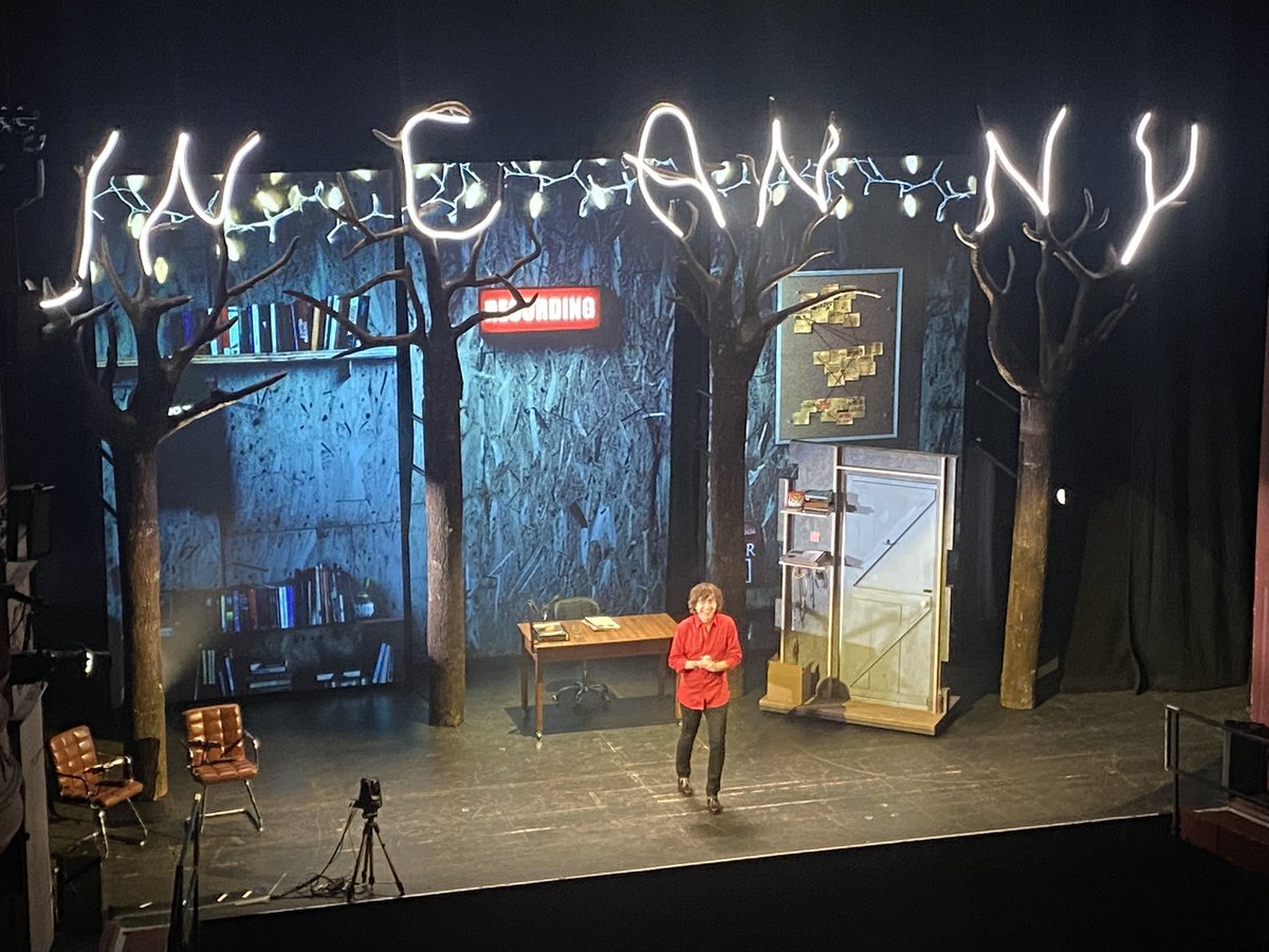 ThatSabrina's tweet photo. Just had a very spooky drive home from @New_Theatre thanks to @uncannypodlive What a night!! So many spine tingling things to ponder! #BloodyHellDanny https://t.co/Ru6RdaS8pk