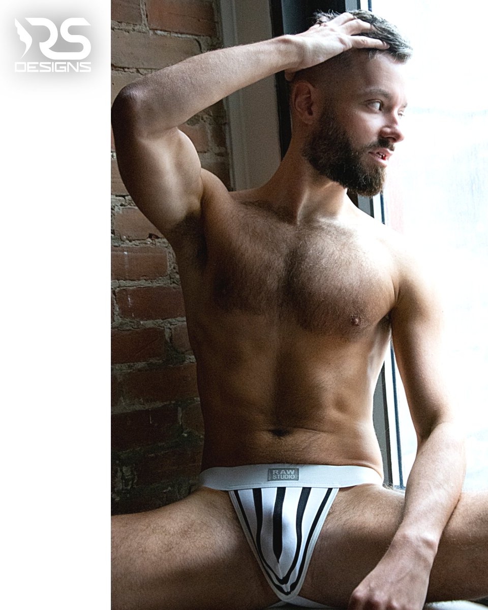 rawstudiodesigs's tweet photo. Life isn't Black or White
https://t.co/Fwi4a1xawF 
Pierre jock

🚹 Pierre_aubin
📸 @cteelphoto
#RawStudioDesigns #RSD #jock #blackandwhite #underwear  #jockstrap #bulge #jockbulge #bulgemen #jocklover #hunk #jockstrapmen #jockstrapshop #jockstrapaddict #jockboy https://t.co/2cj0236eEN