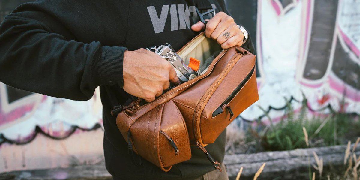 ViktosBrand's tweet photo. REMINDER: “All dads are bag-whores.” - Sun Tzu (probably) #ChangeMyMind
https://t.co/N5Ffqv2MhT // #VIKTOS #Upscale3 #Slingbag #Bags #FathersDay #GiftIdeas https://t.co/feoMmMin95