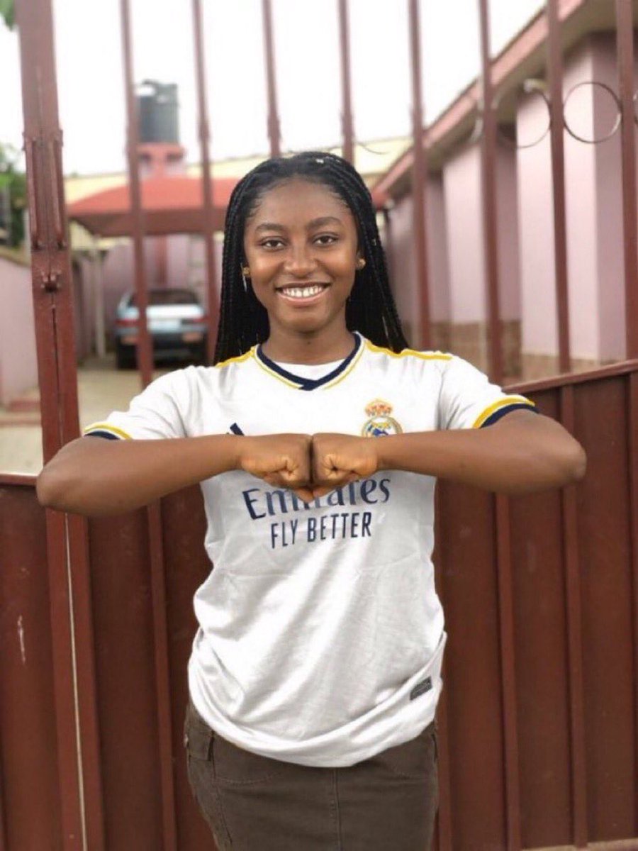 🅓🅞🅝🅨 tweet media