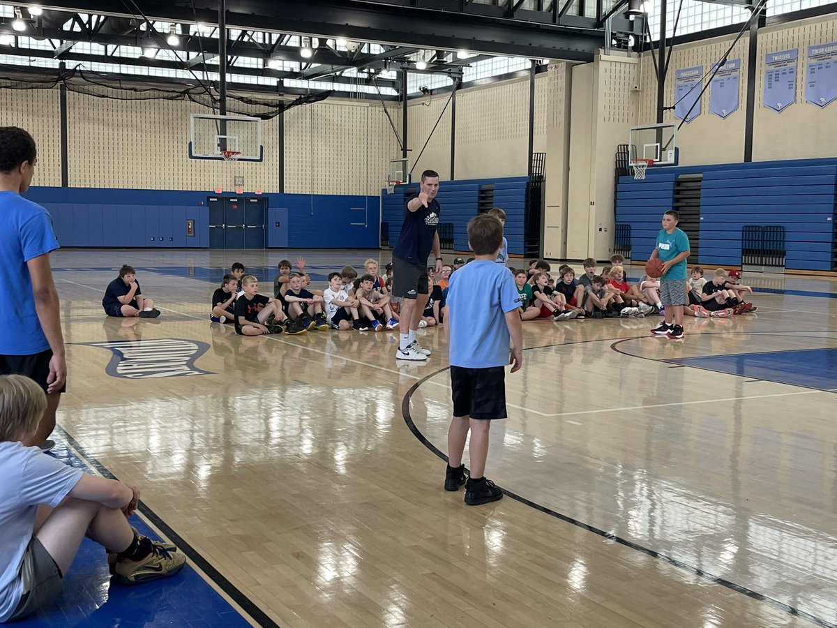 CM Hoops (@hoopscm) on Twitter photo Coach Curley of <a href="/JuniataBSKB/">Juniata Men's Hoops</a> came to share the game with us yesterday. Great message and development for our basketball education class…we mean Skill Development Clinic. #NextLevel #Grateful #LoveYall Coach Curley of <a href="/JuniataBSKB/">Juniata Men's Hoops</a> came to share the game with us yesterday. Great message and development for our basketball education class…we mean Skill Development Clinic. #NextLevel #Grateful #LoveYall