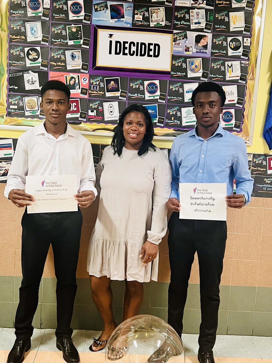 hssl539's tweet photo. Congratulations to our New Visions Opportunity Scholarship recipients. Your hard work and academic resiliency has not gone unnoticed.⭐️ ⭐️@NewVisionsNYC https://t.co/4bptnKwPQU