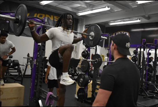 MyronDunklin10's tweet photo. #Week2  @UNAFootball https://t.co/Ozv9RqX1Dk