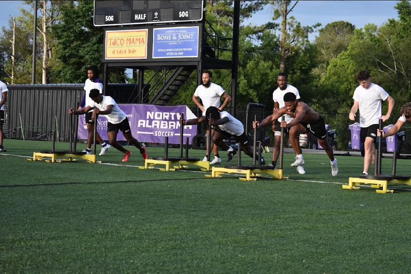 MyronDunklin10's tweet photo. #Week2  @UNAFootball https://t.co/Ozv9RqX1Dk