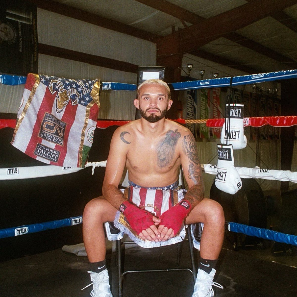 Nava_Boxing's tweet image. Vintage souls never get old , they become more refined like a fine wine 🍷 ⭐️ 🌟 #Chapter26 🎂 13-0 ⚔️ 

📸 creds : @sooshifilm 🔥💫