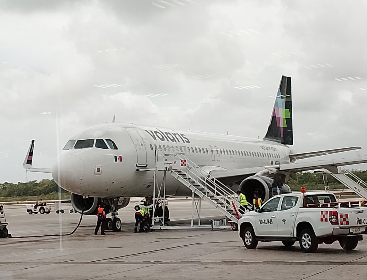 ernstyunez's tweet image. Próximos a abordar. Una nueva aventura nos espera.... @viajaVolaris
Sigamos trabajando en lo que nos apasiona #viajavolaris #oaxaca #cancun