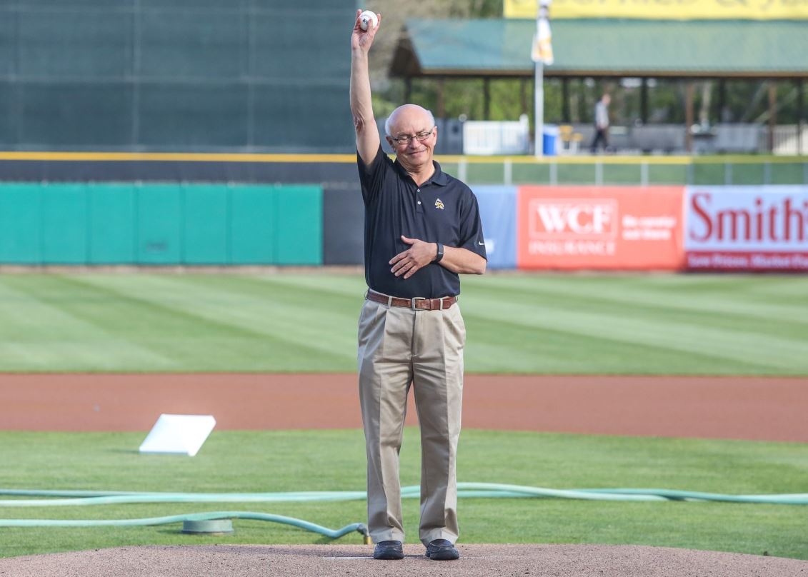 𝐁𝐫𝐢𝐚𝐧 𝐒𝐜𝐡𝐧𝐞𝐞 tweet media