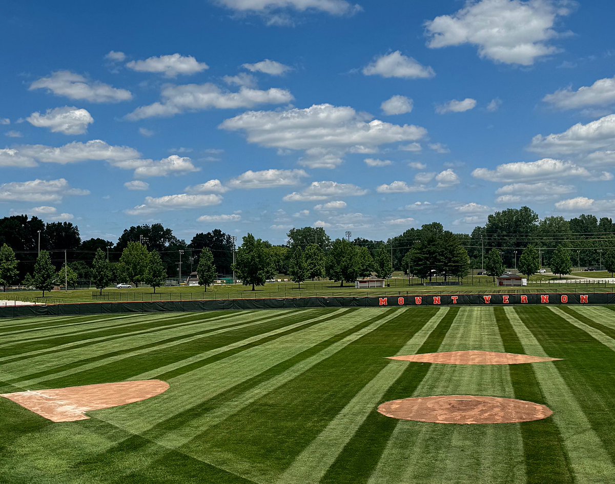 MTV_Baseball's tweet photo. 🔥COACH FRANZ DOES IT AGAIN🔥
The field is ready to go for the All-Star game tomorrow!
#KCvsLC https://t.co/SIWaUVuhhb